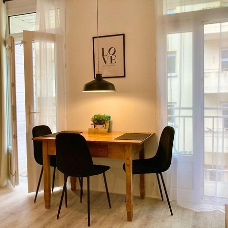 Living At Saarpartments - Adultsonly - Business & Holiday Homes With Kitchen For Long- And Short Term Stay, 3 Min To St Johanner Markt And Points Of Interest Saarbrucken Bagian luar foto