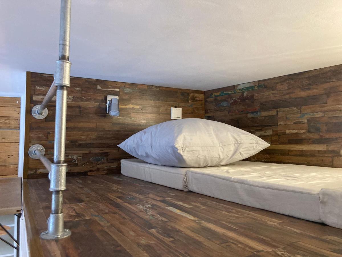 Living At Saarpartments - Adultsonly - Business & Holiday Homes With Kitchen For Long- And Short Term Stay, 3 Min To St Johanner Markt And Points Of Interest Saarbrucken Bagian luar foto